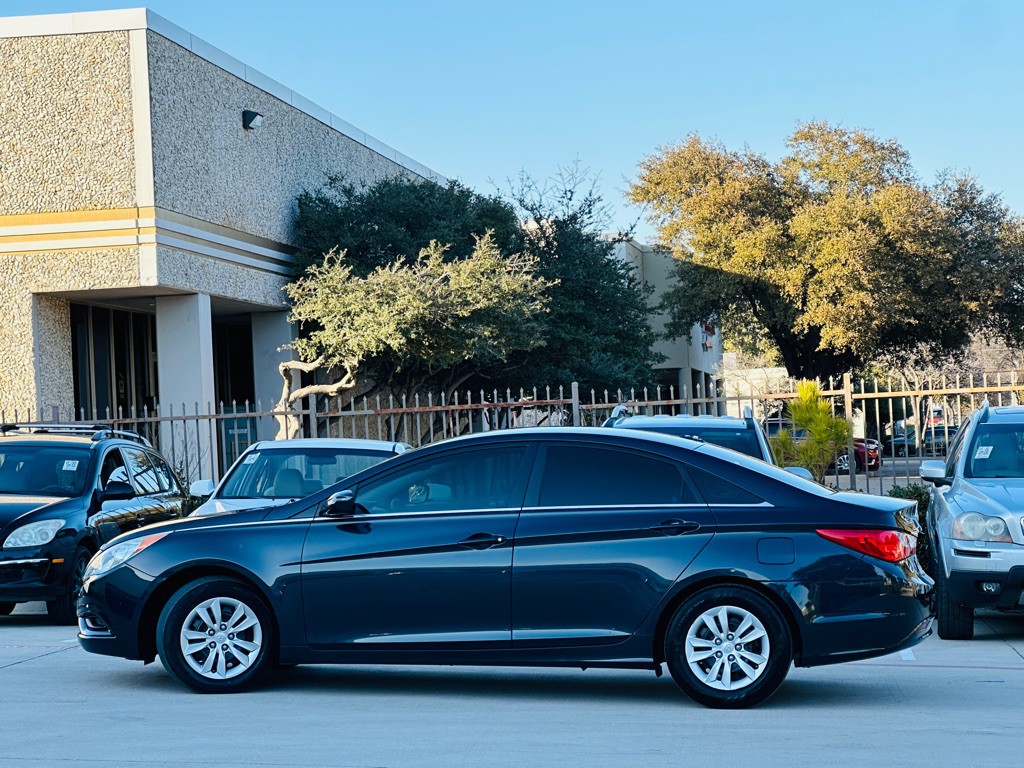 2013 Hyundai Sonata Image 7