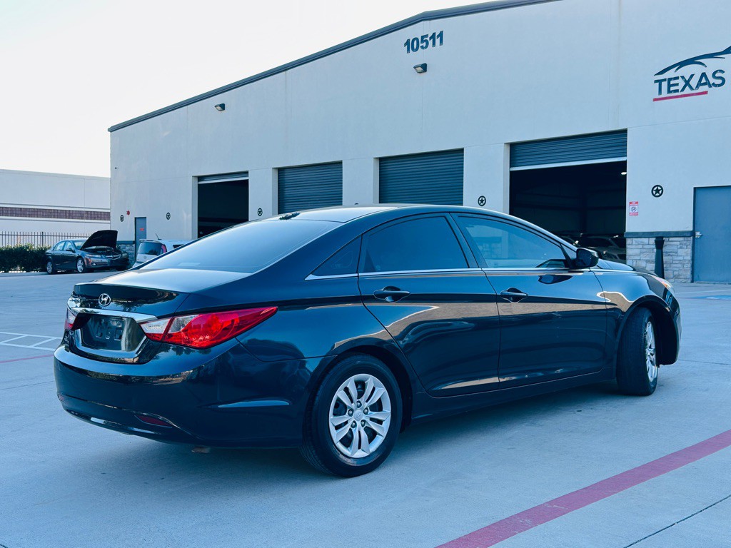 2013 Hyundai Sonata Image 12