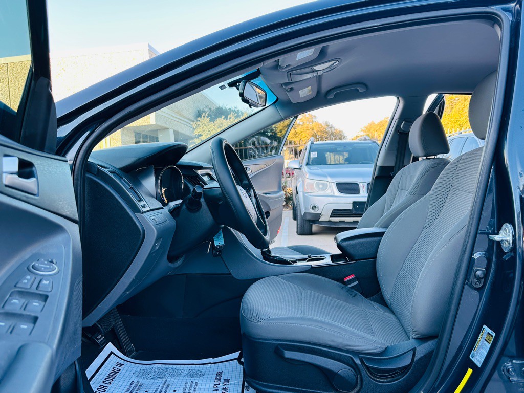 2013 Hyundai Sonata Image 14