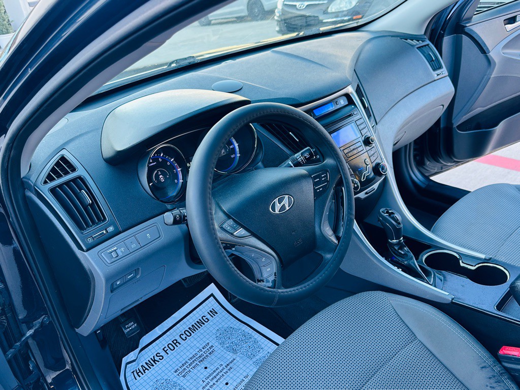 2013 Hyundai Sonata Image 15