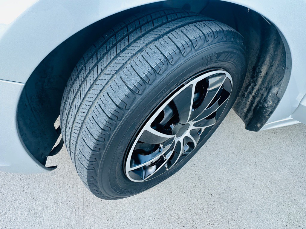 2011 Volkswagen Jetta Image 28