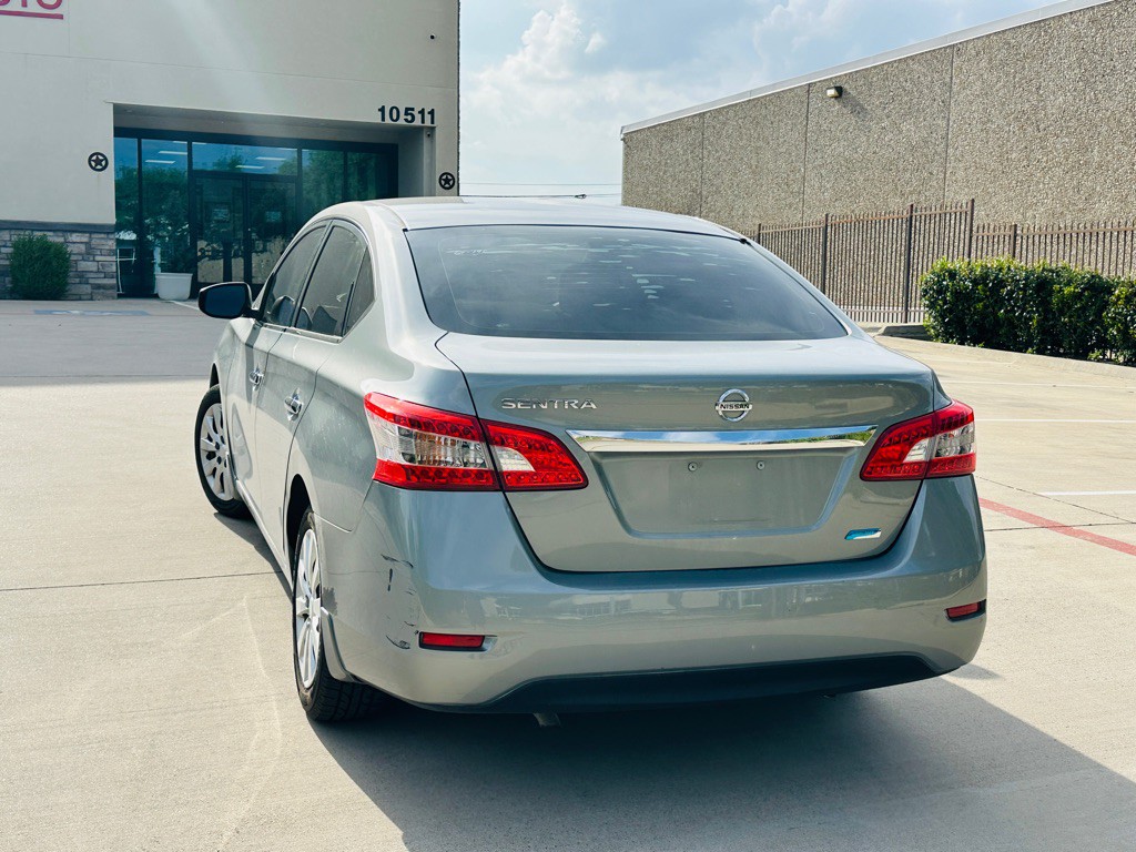 2013 Nissan Sentra Image 6