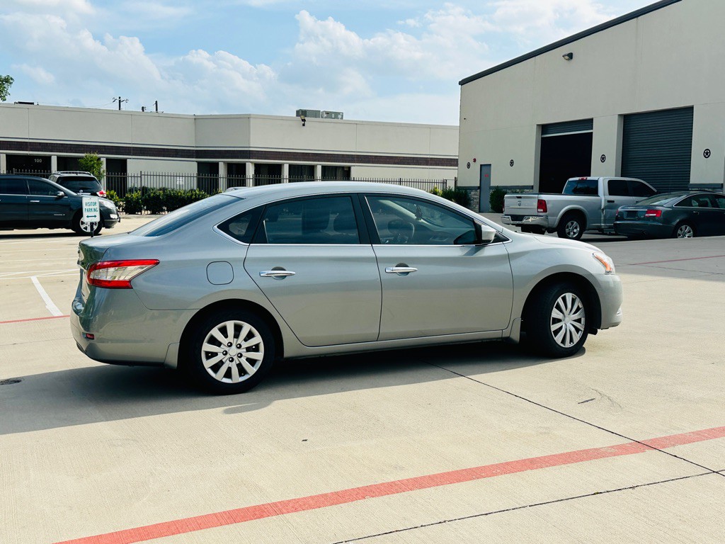 2013 Nissan Sentra Image 8