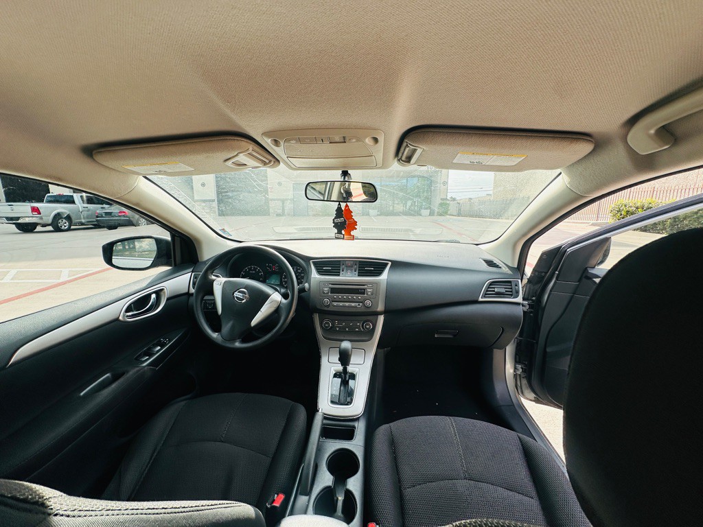 2013 Nissan Sentra Image 19