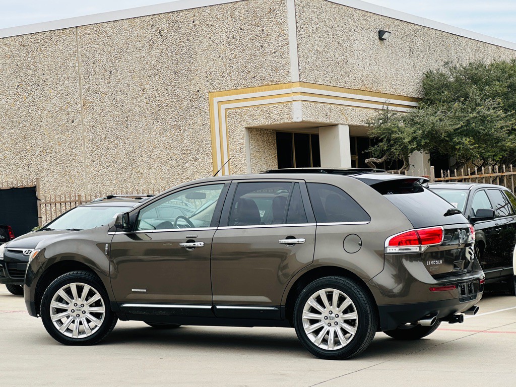 2011 Lincoln MKX Image 6