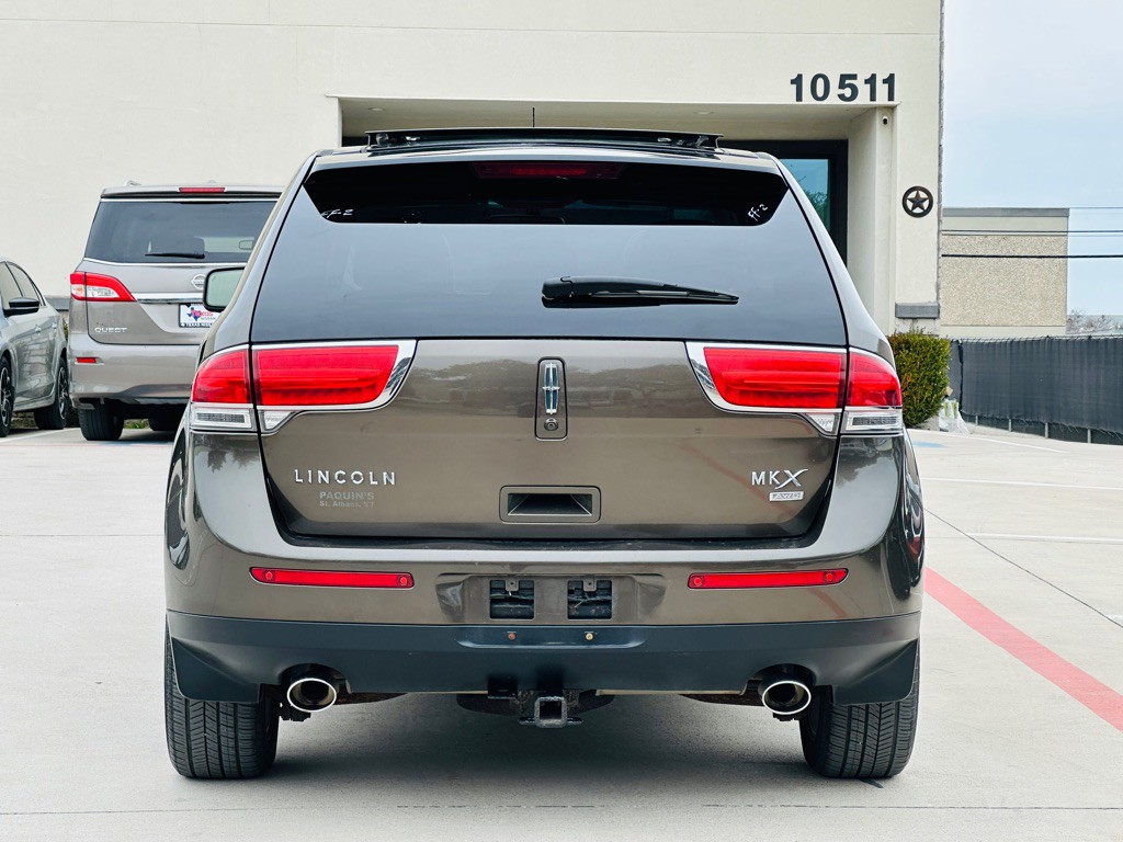 2011 Lincoln MKX Image 8