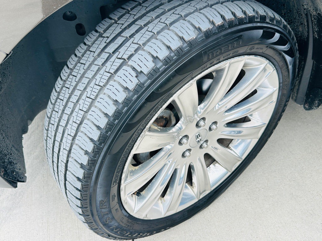 2011 Lincoln MKX Image 30