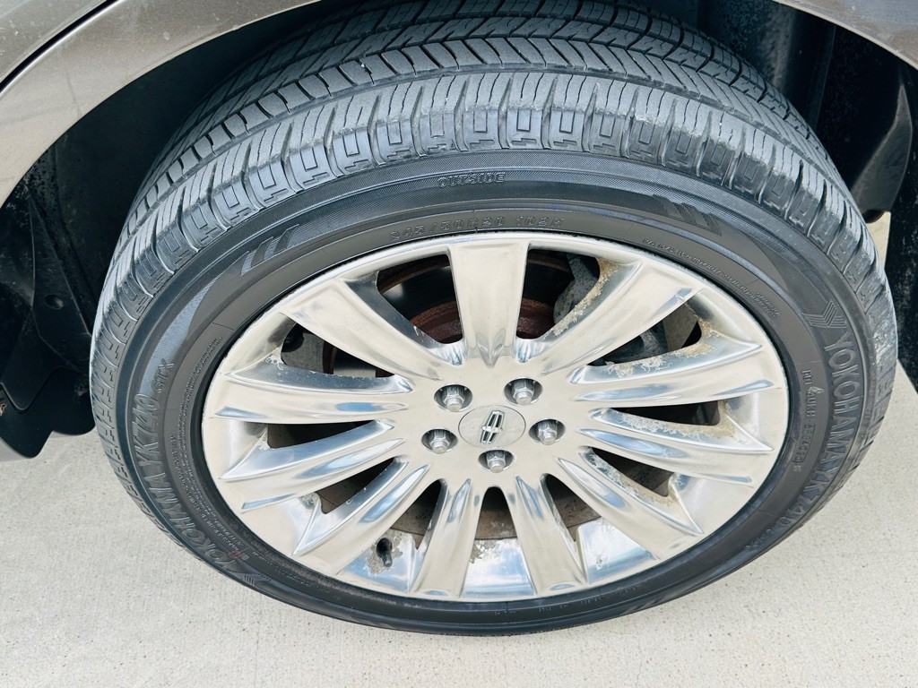 2011 Lincoln MKX Image 31