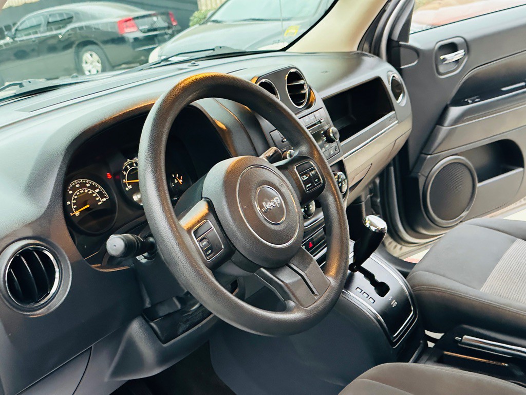 2016 Jeep Patriot Image 13