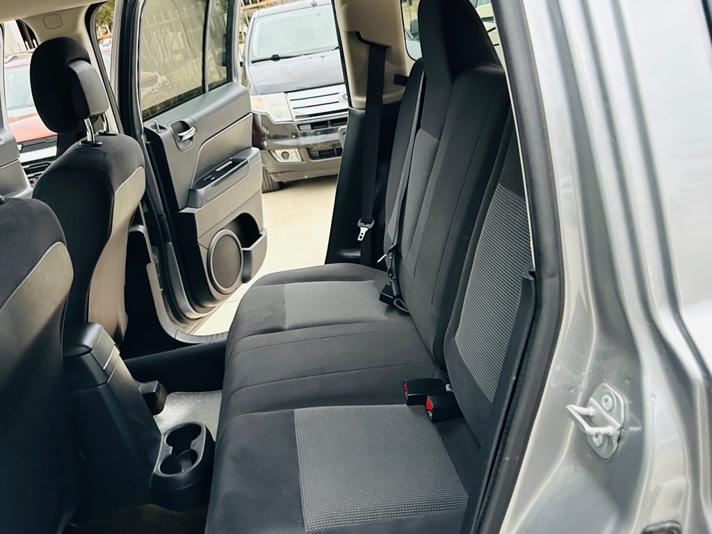 2016 Jeep Patriot Image 15