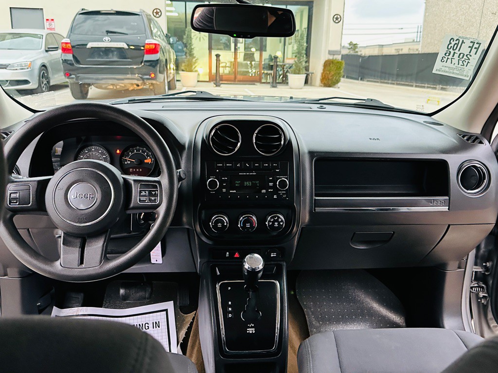 2016 Jeep Patriot Image 16