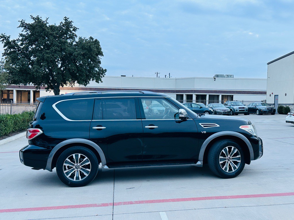 2019 Nissan Armada Image 9