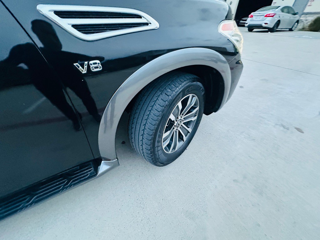 2019 Nissan Armada Image 25