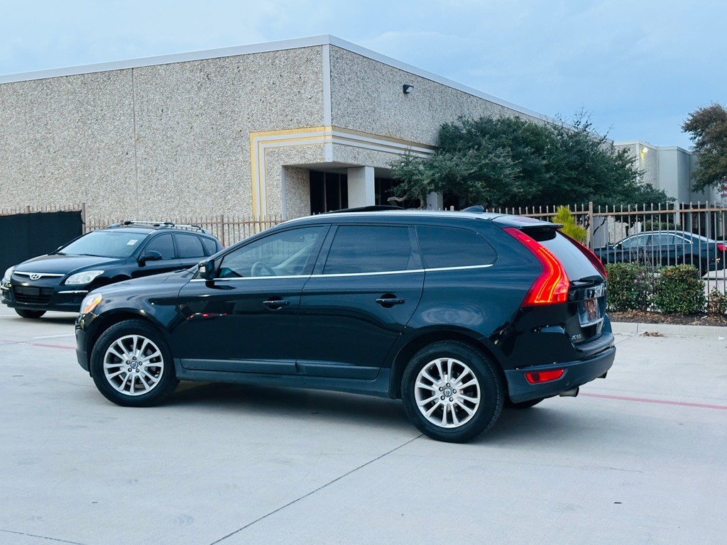 2010 Volvo XC60 Image 5