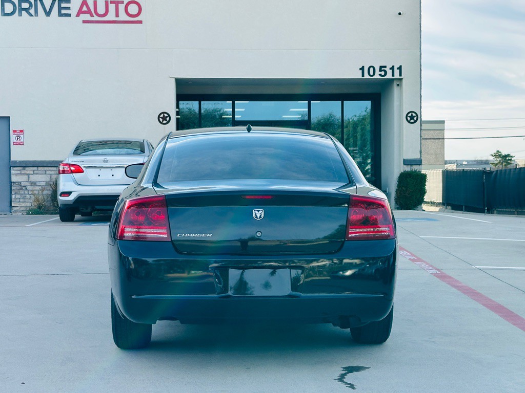 2008 Dodge Charger Image 8