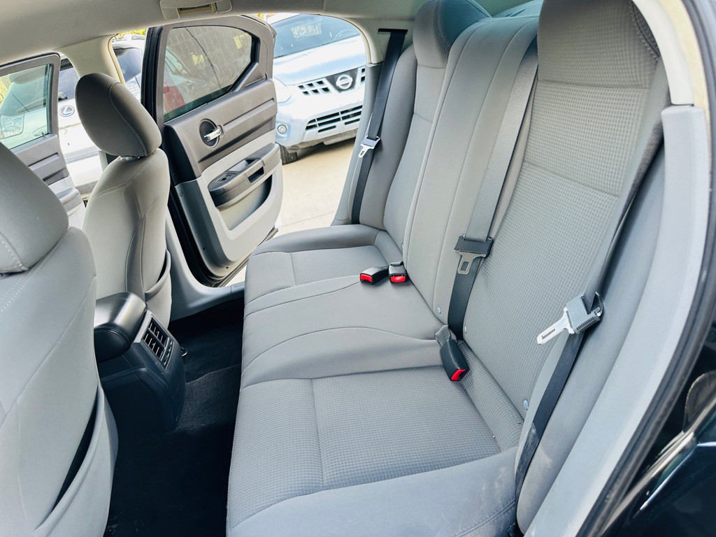 2008 Dodge Charger Image 18