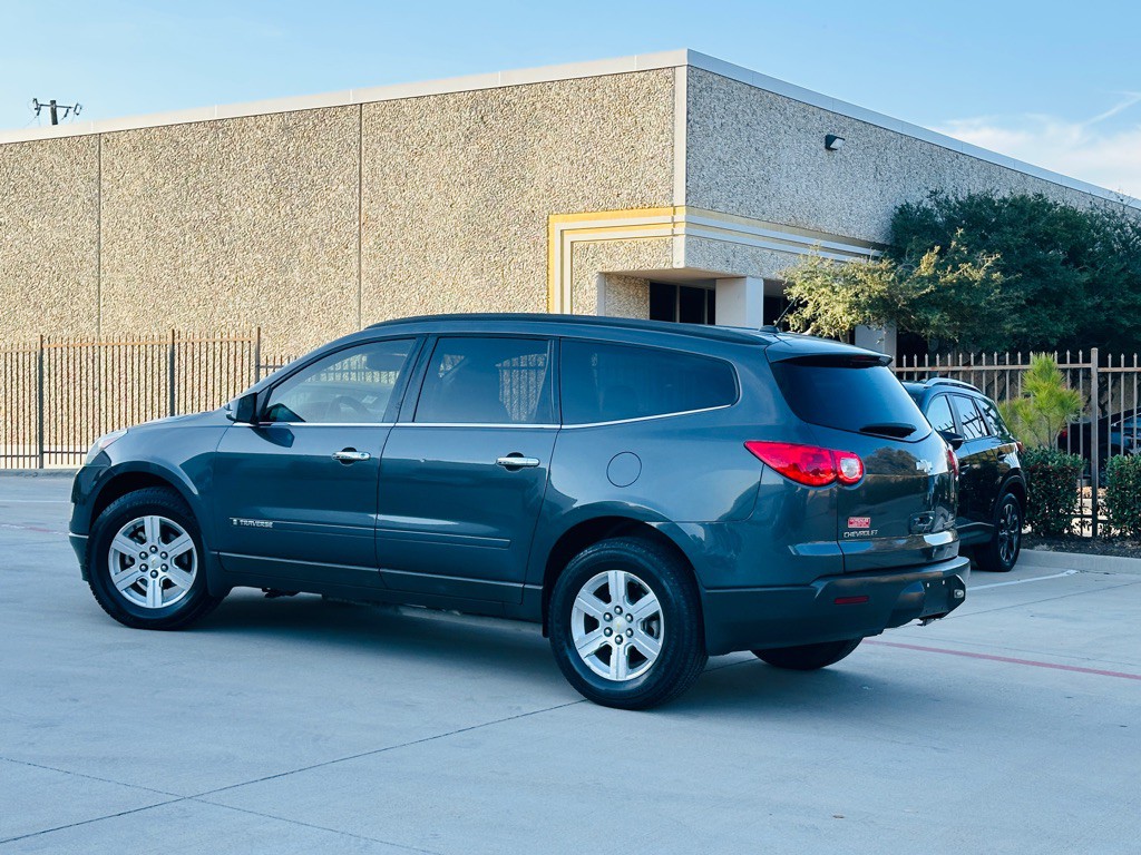 2009 Chevrolet Traverse Image 6