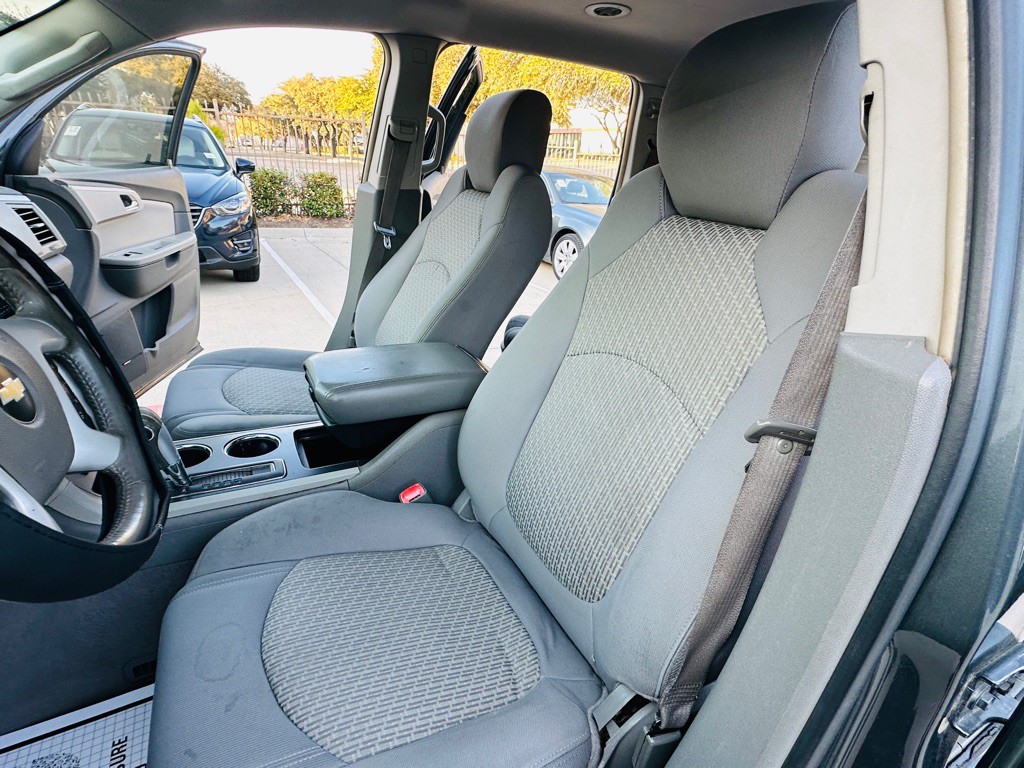 2009 Chevrolet Traverse Image 12