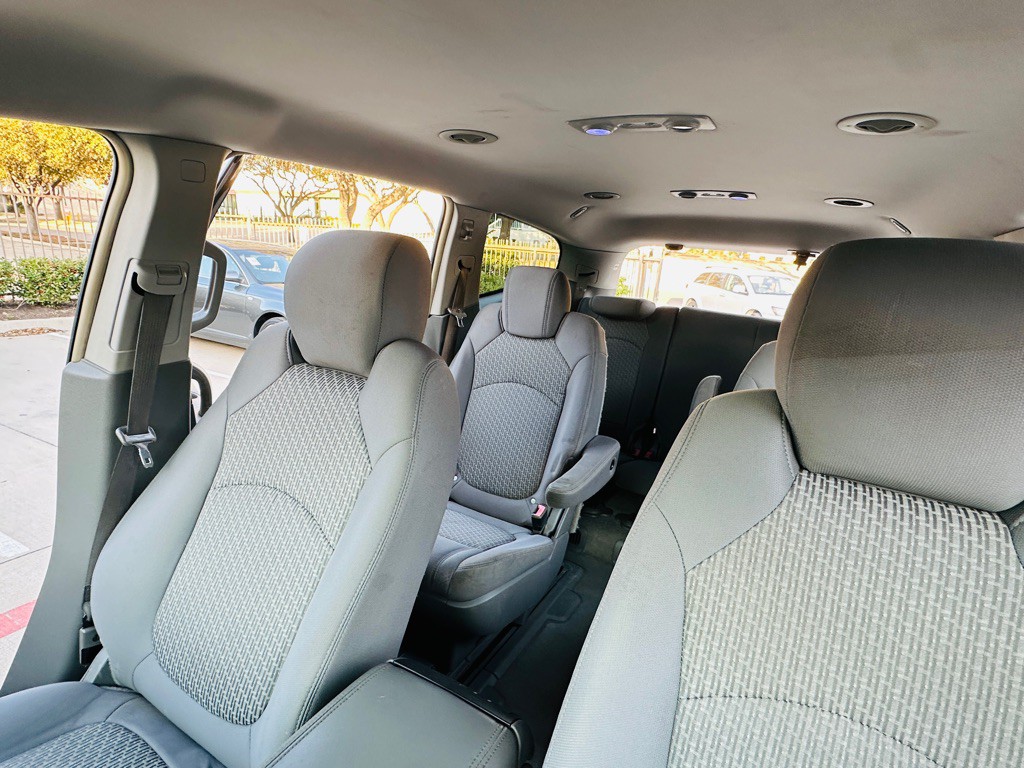 2009 Chevrolet Traverse Image 13