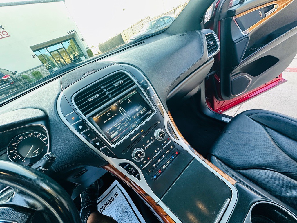 2016 Lincoln MKX Image 13