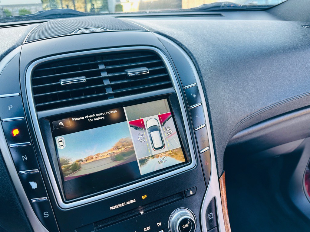 2016 Lincoln MKX Image 16