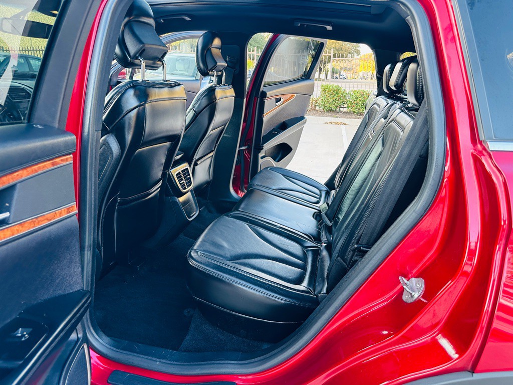 2016 Lincoln MKX Image 17