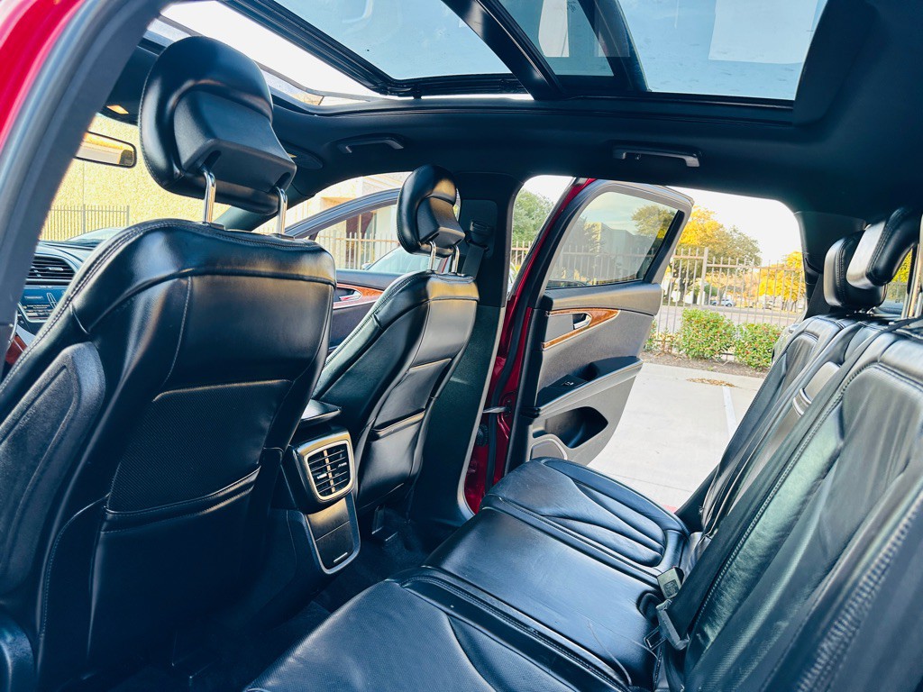 2016 Lincoln MKX Image 18