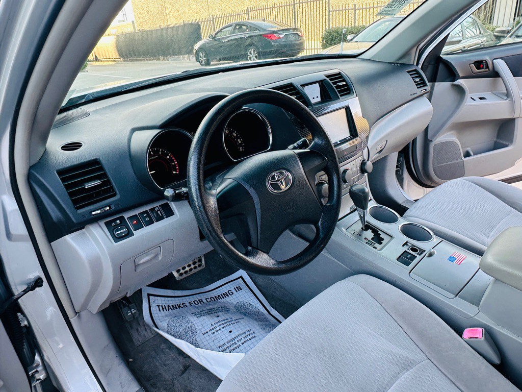 2009 Toyota Highlander Image 12