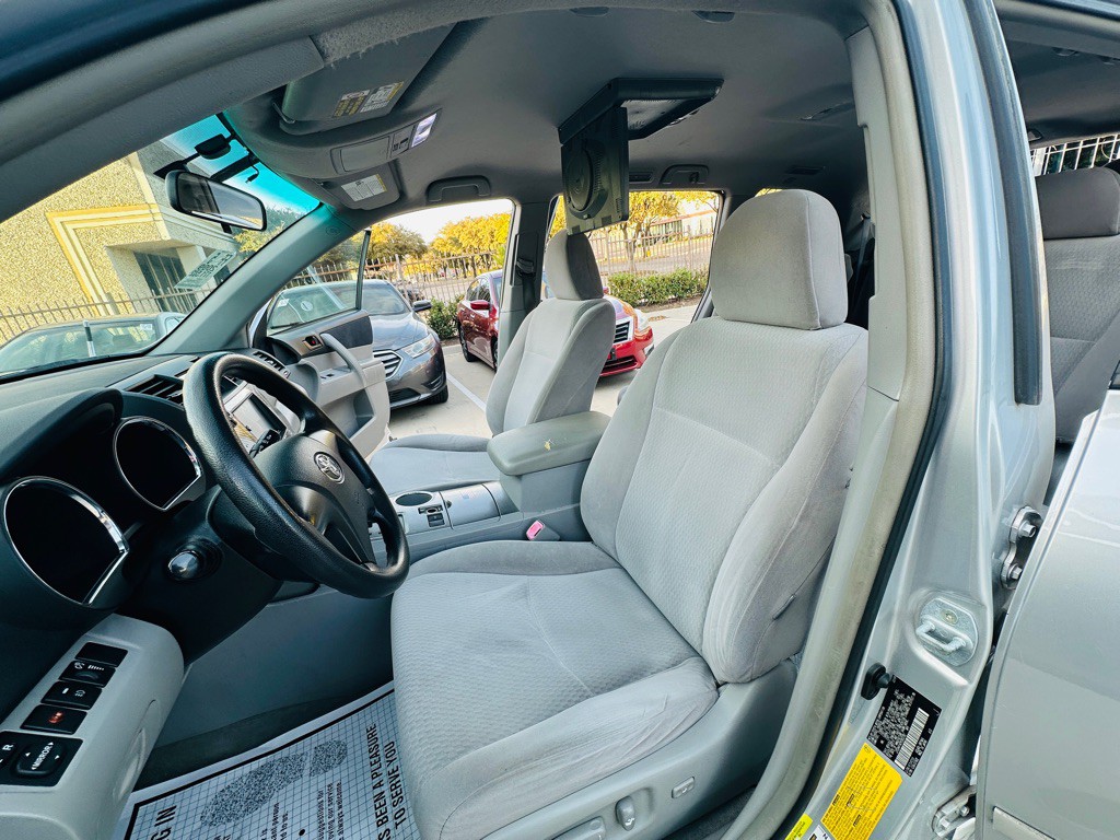 2009 Toyota Highlander Image 14