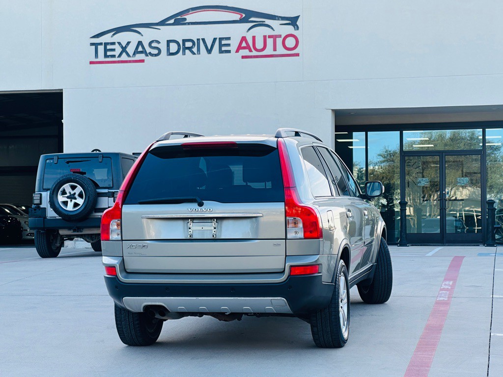 2008 Volvo XC90 Image 10