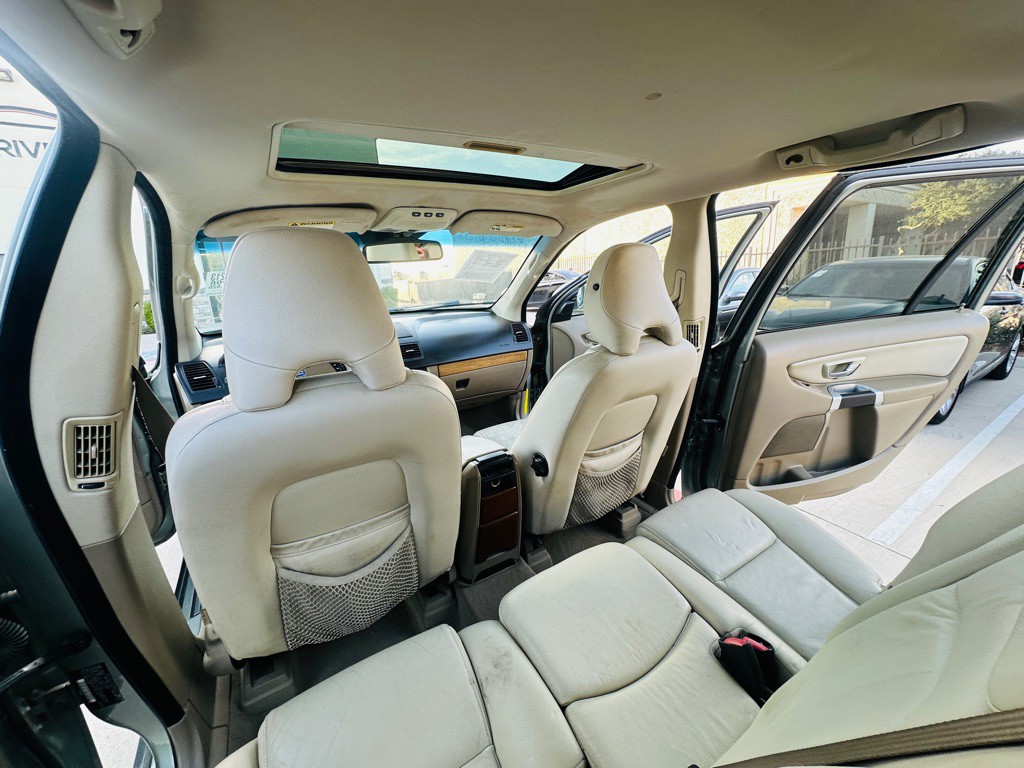 2008 Volvo XC90 Image 18