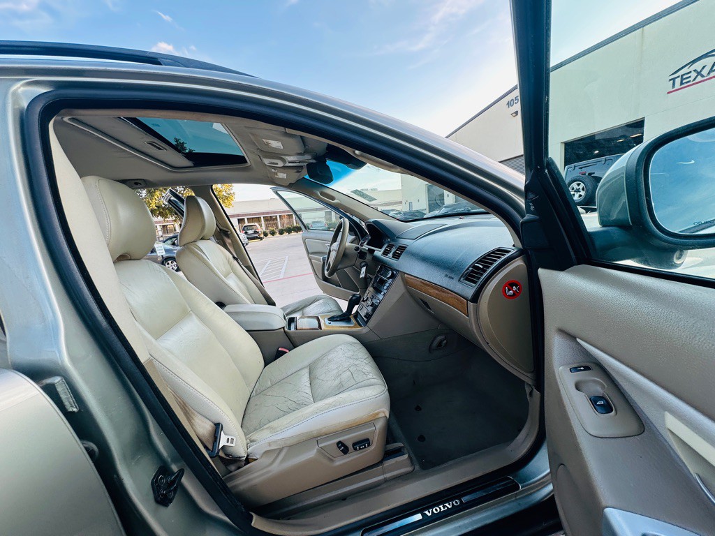 2008 Volvo XC90 Image 24