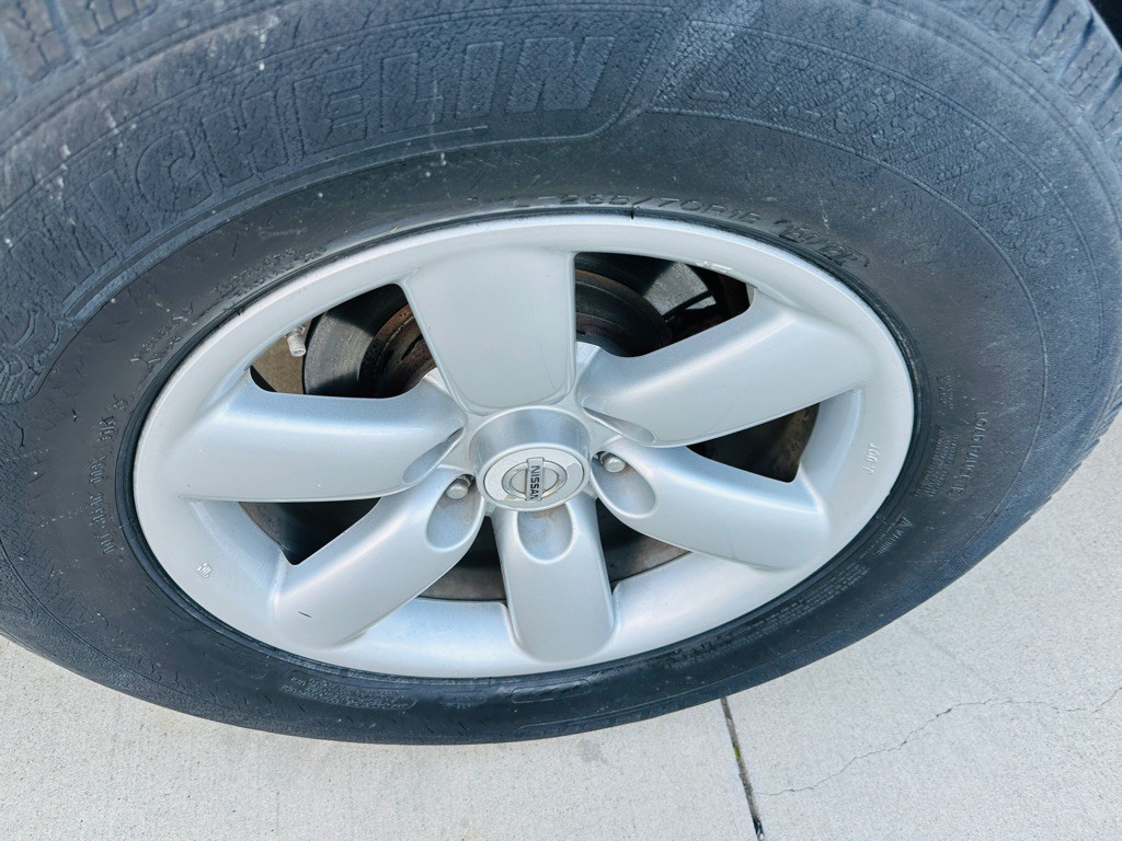 2011 Nissan Titan Image 28