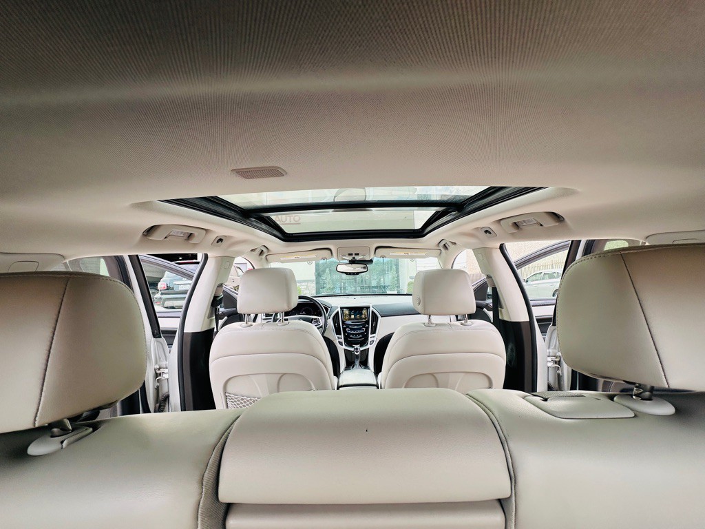 2014 Cadillac SRX Image 18