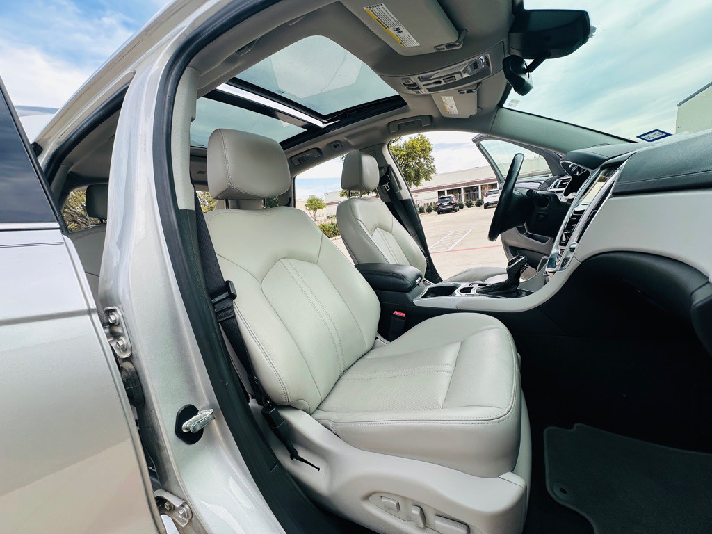 2014 Cadillac SRX Image 22