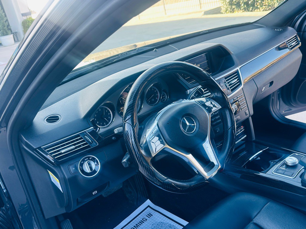 2012 Mercedes-Benz E-Class Image 14