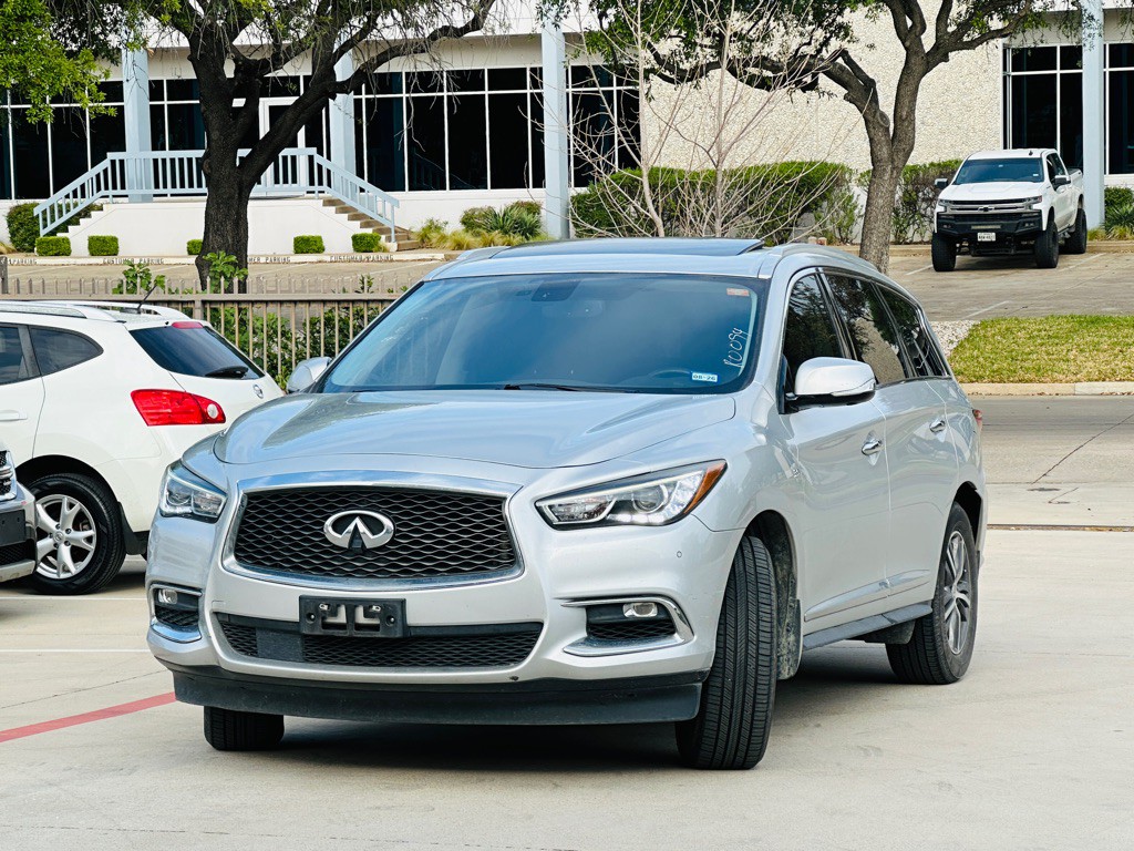 2017 INFINITI QX60 Image 3