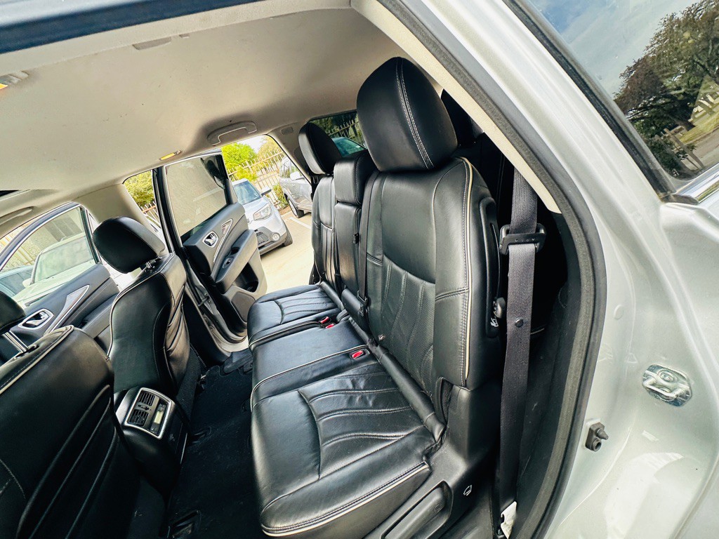 2017 INFINITI QX60 Image 19