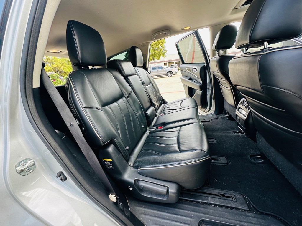 2017 INFINITI QX60 Image 25