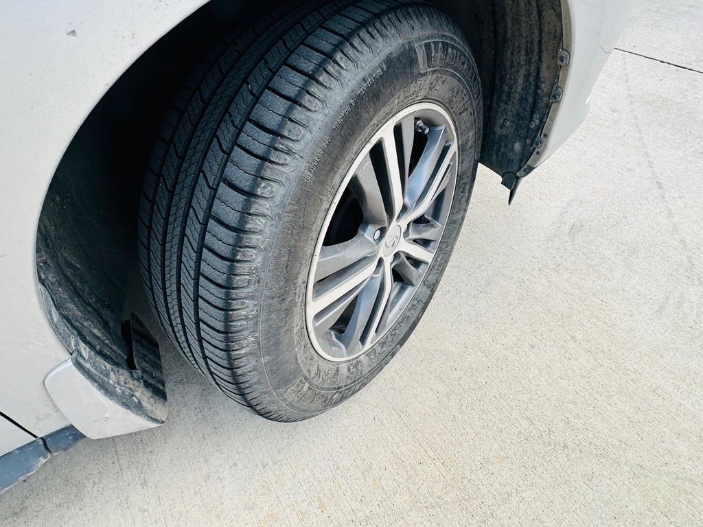 2017 INFINITI QX60 Image 33