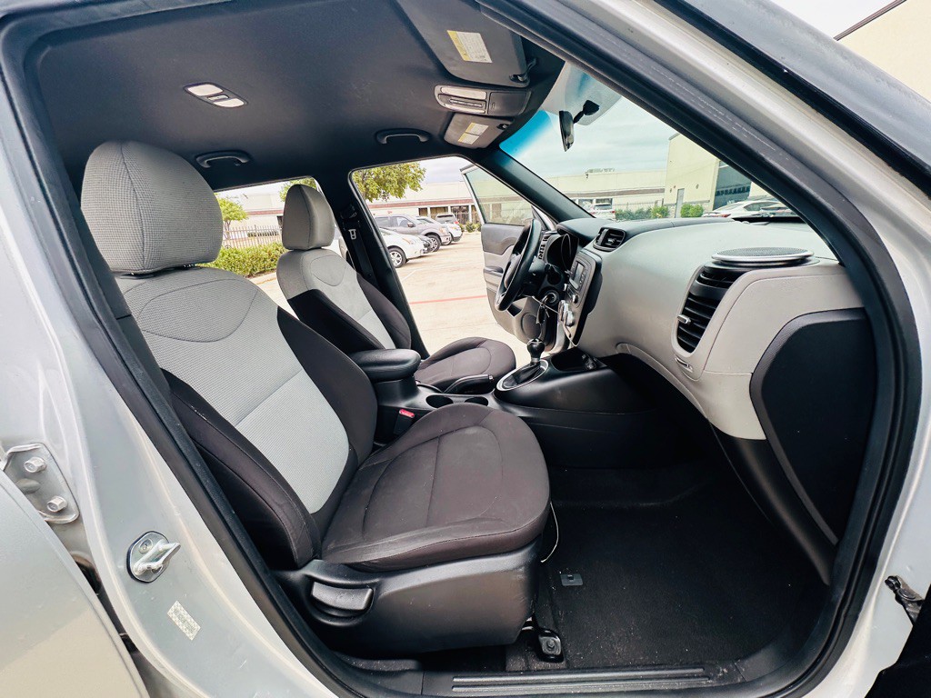 2015 Kia Soul Image 24