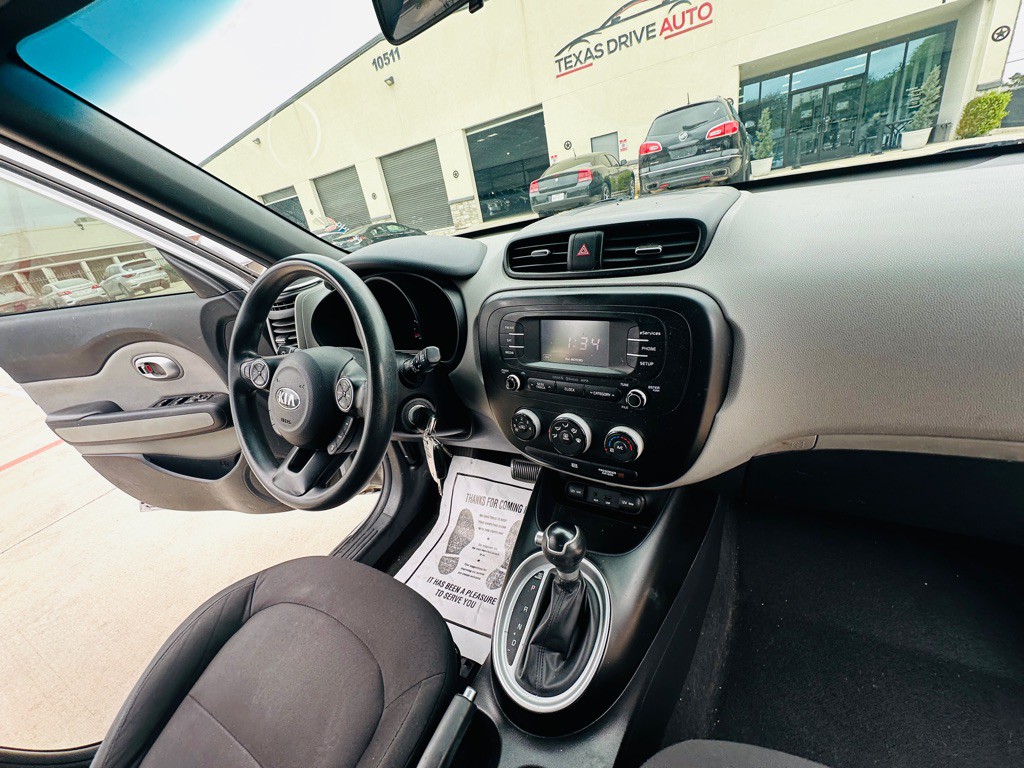 2015 Kia Soul Image 26