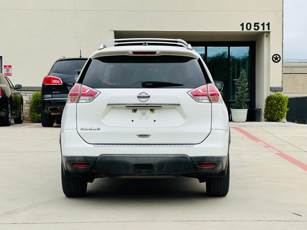 2016 Nissan Rogue Image 8