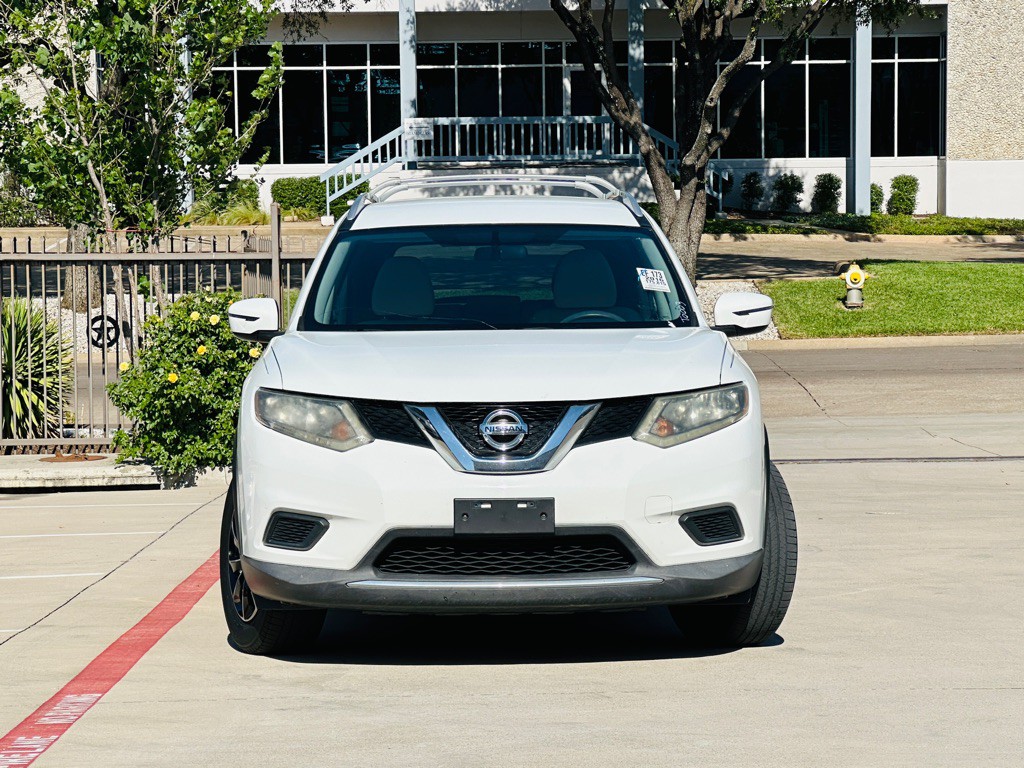 2016 Nissan Rogue Image 2