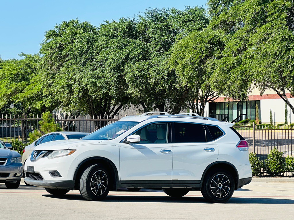 2016 Nissan Rogue Image 4