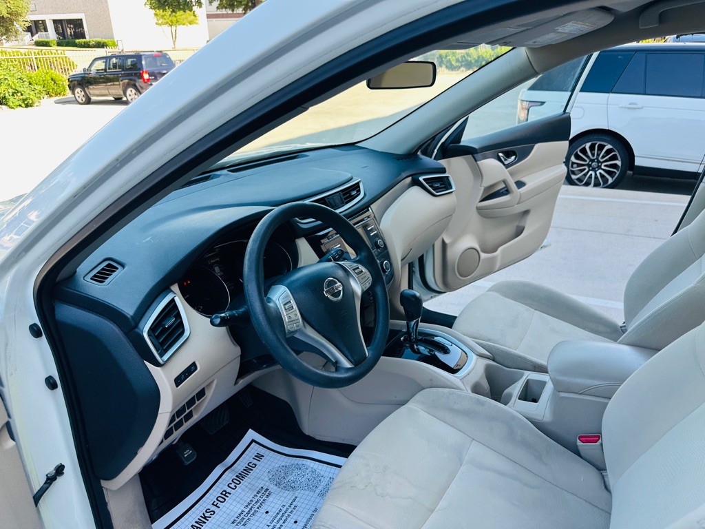 2016 Nissan Rogue Image 13