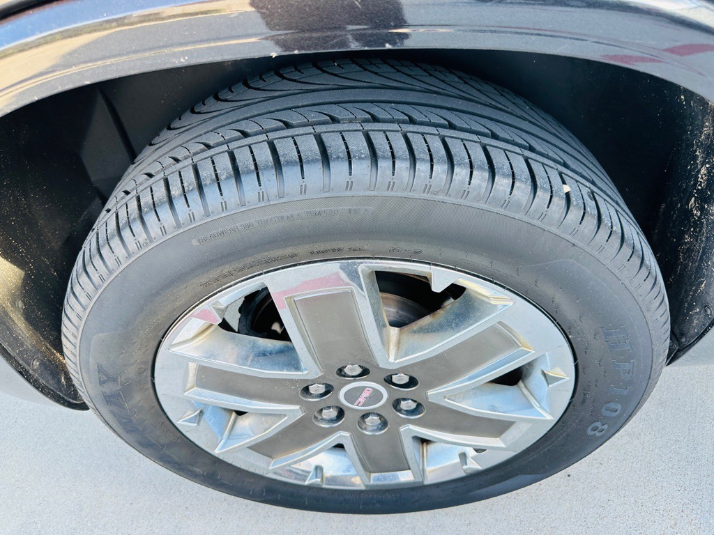 2011 GMC Acadia Image 29