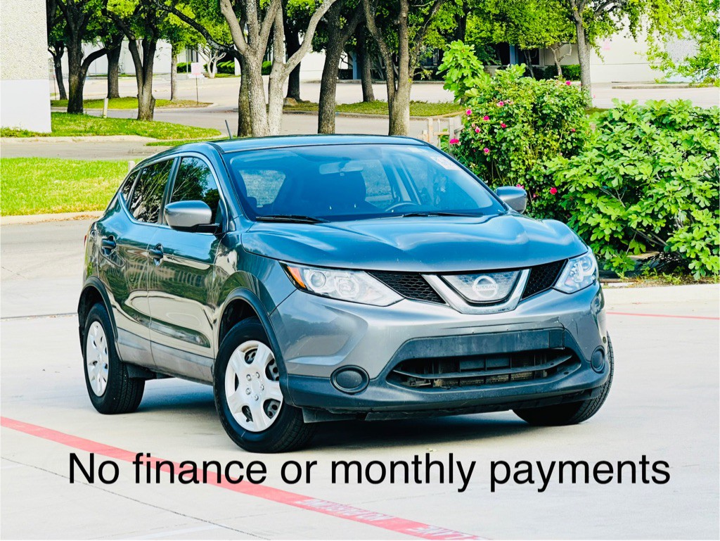 2019 Nissan Rogue Image 1