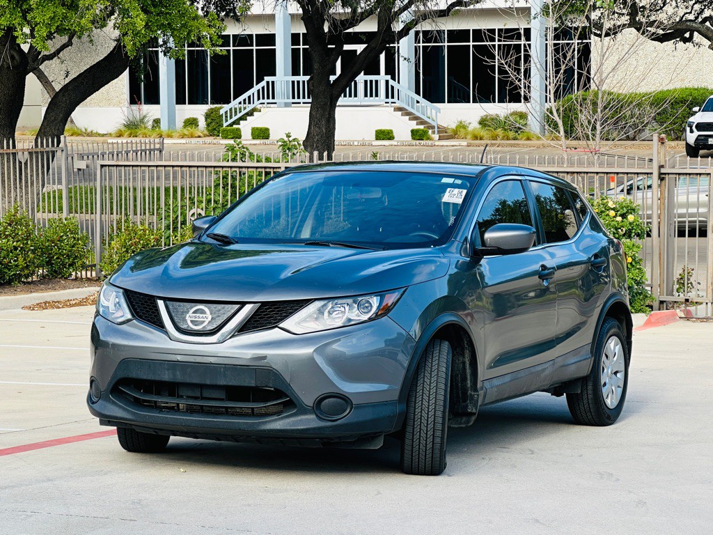 2019 Nissan Rogue Image 3