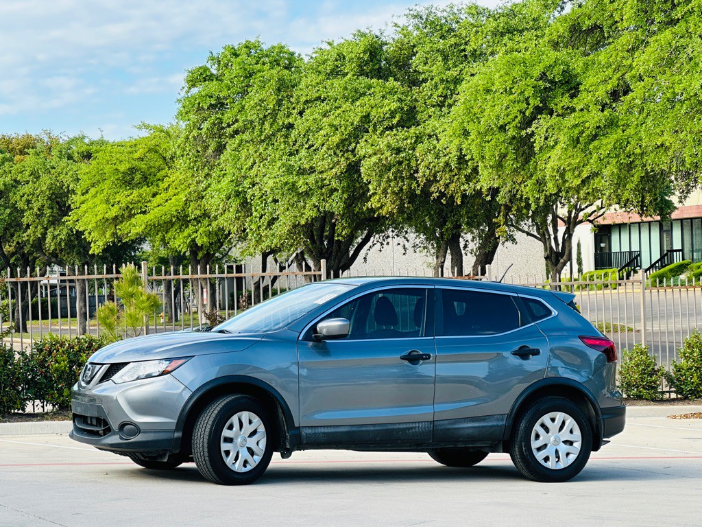 2019 Nissan Rogue Image 5